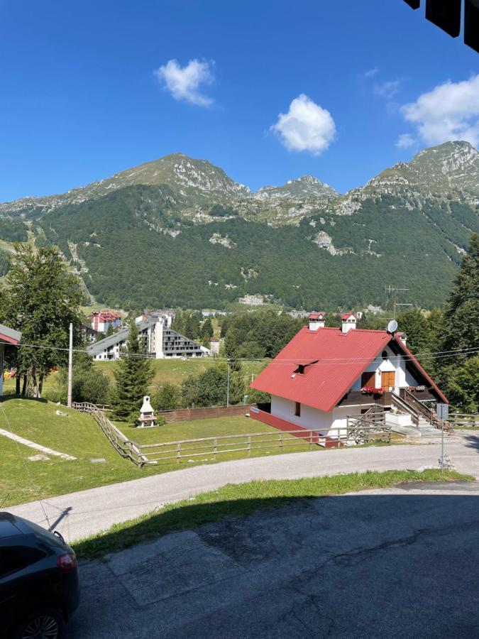 Ferienwohnung La Casa Di Pianca Piancavallo Exterior foto